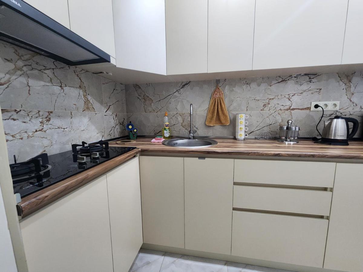 Apartment Chitadze Тбилиси Екстериор снимка
