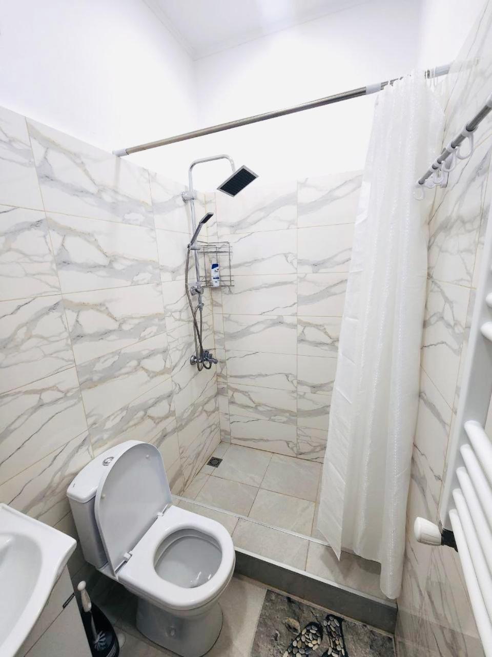 Apartment Chitadze Тбилиси Екстериор снимка